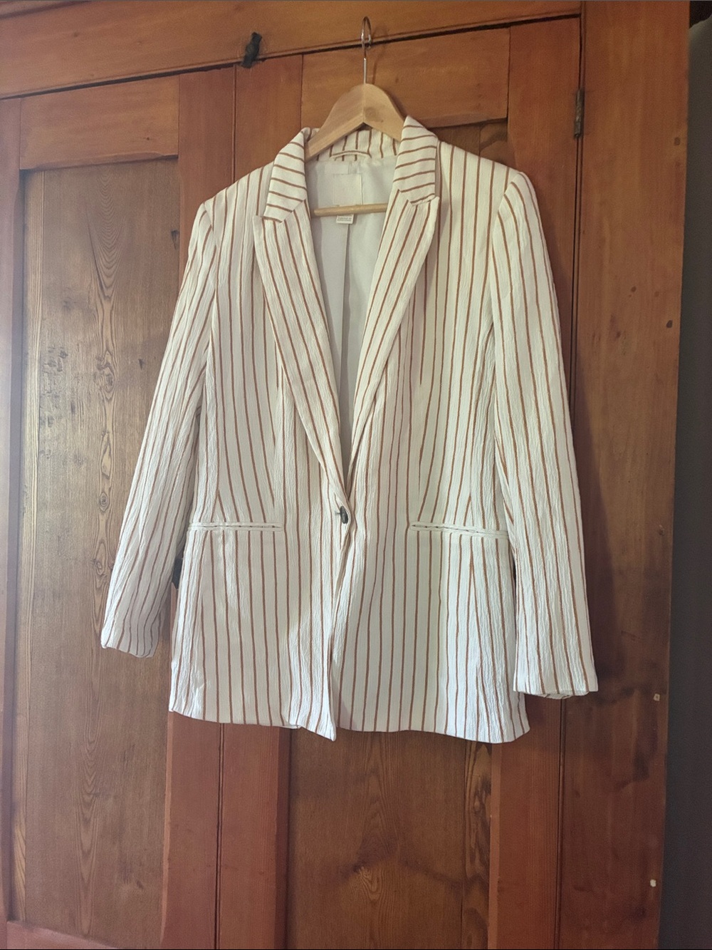 10/25$ 🧁 Striped Cream & Brown Blazer Jacket - Women